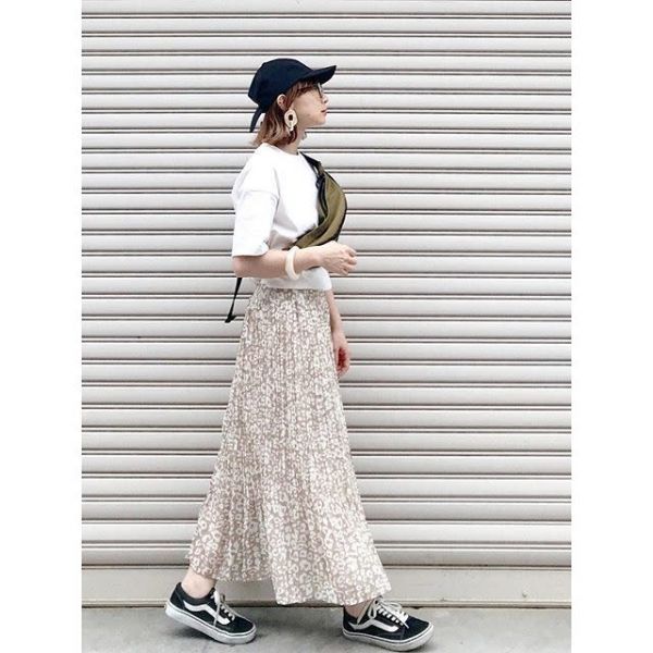 気温19度の日の服装は 季節の変わり目におすすめの服装選 Aircloset Style