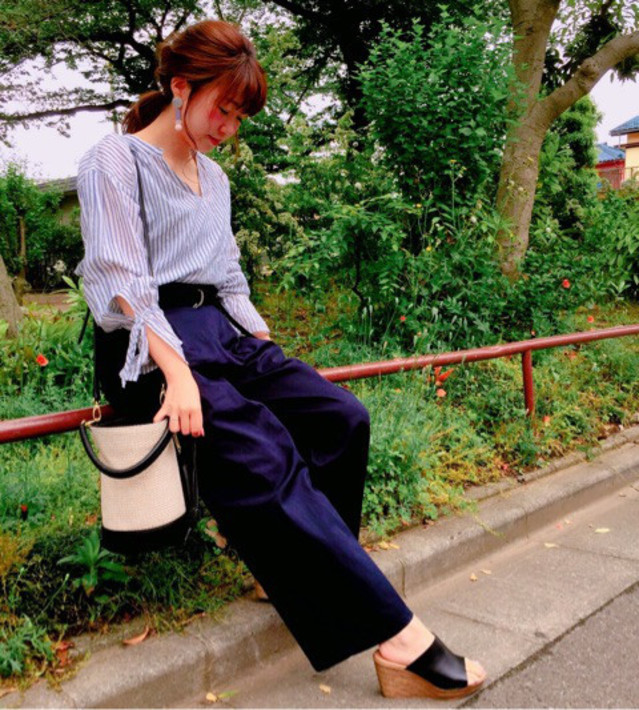ワイドパンツが似合わない お悩みを解決 あなたに似合うパンツはコレ Aircloset Style ワイドパンツが似合わない お悩みを解決 あなたに似合うパンツはコレ Aircloset Style