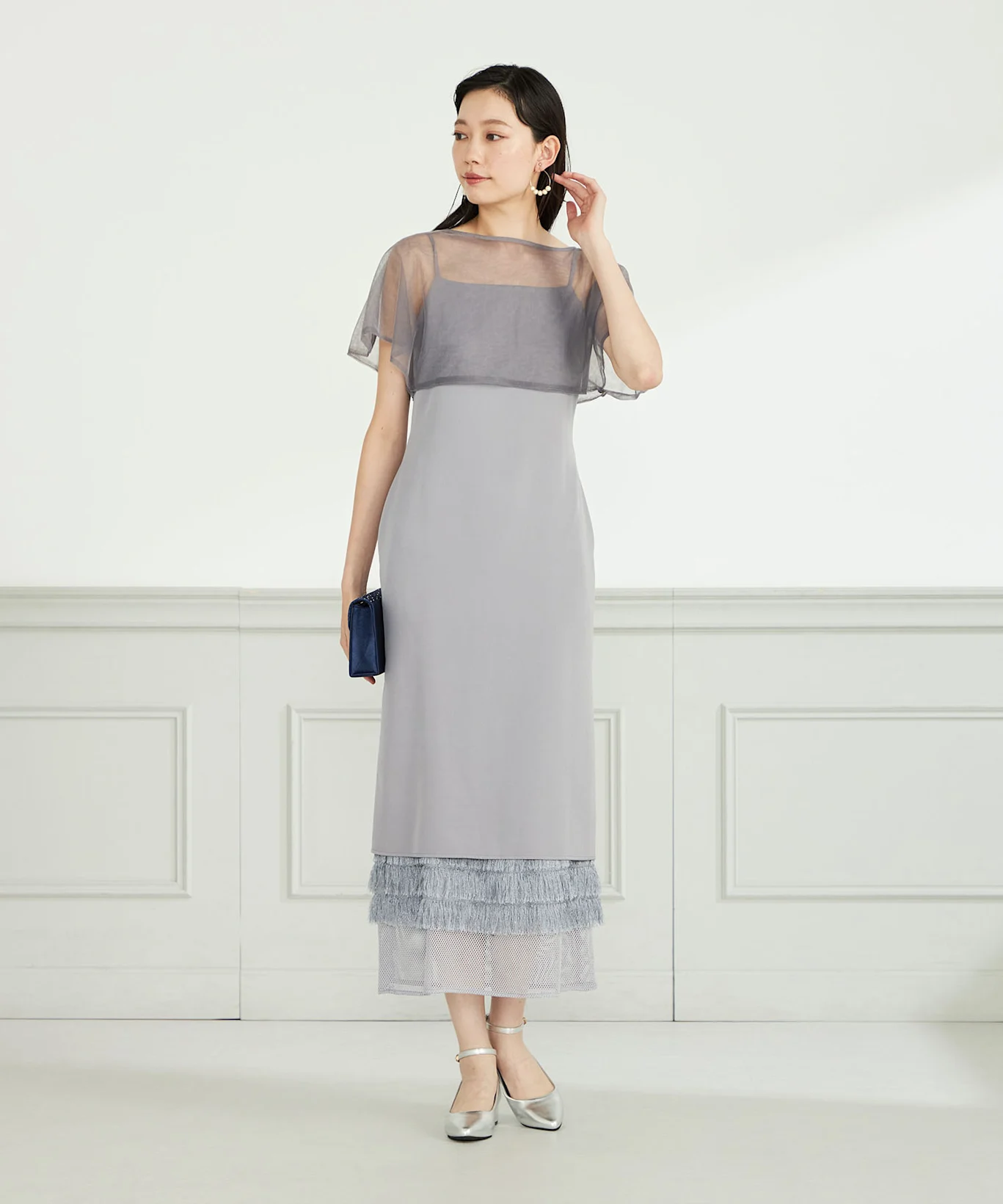 結婚式に参列する服装マナーの基本