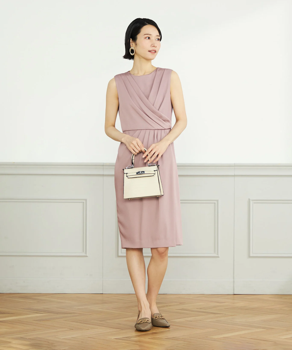 結婚式の兄弟・姉妹の服装はどう選ぶ？親族として参列する際の服装マナーも解説