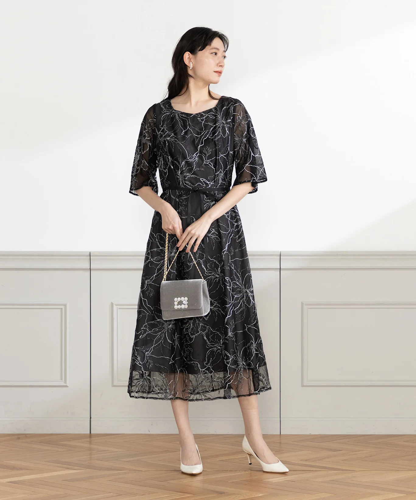 その場にぴったりのドレスを選ぶならレンタルがおすすめ 出典：エアクロドレス