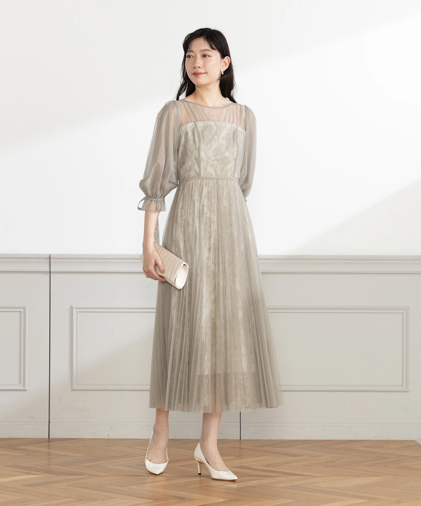 叔母におすすめの服装スタイル例 出典:エアクロドレス