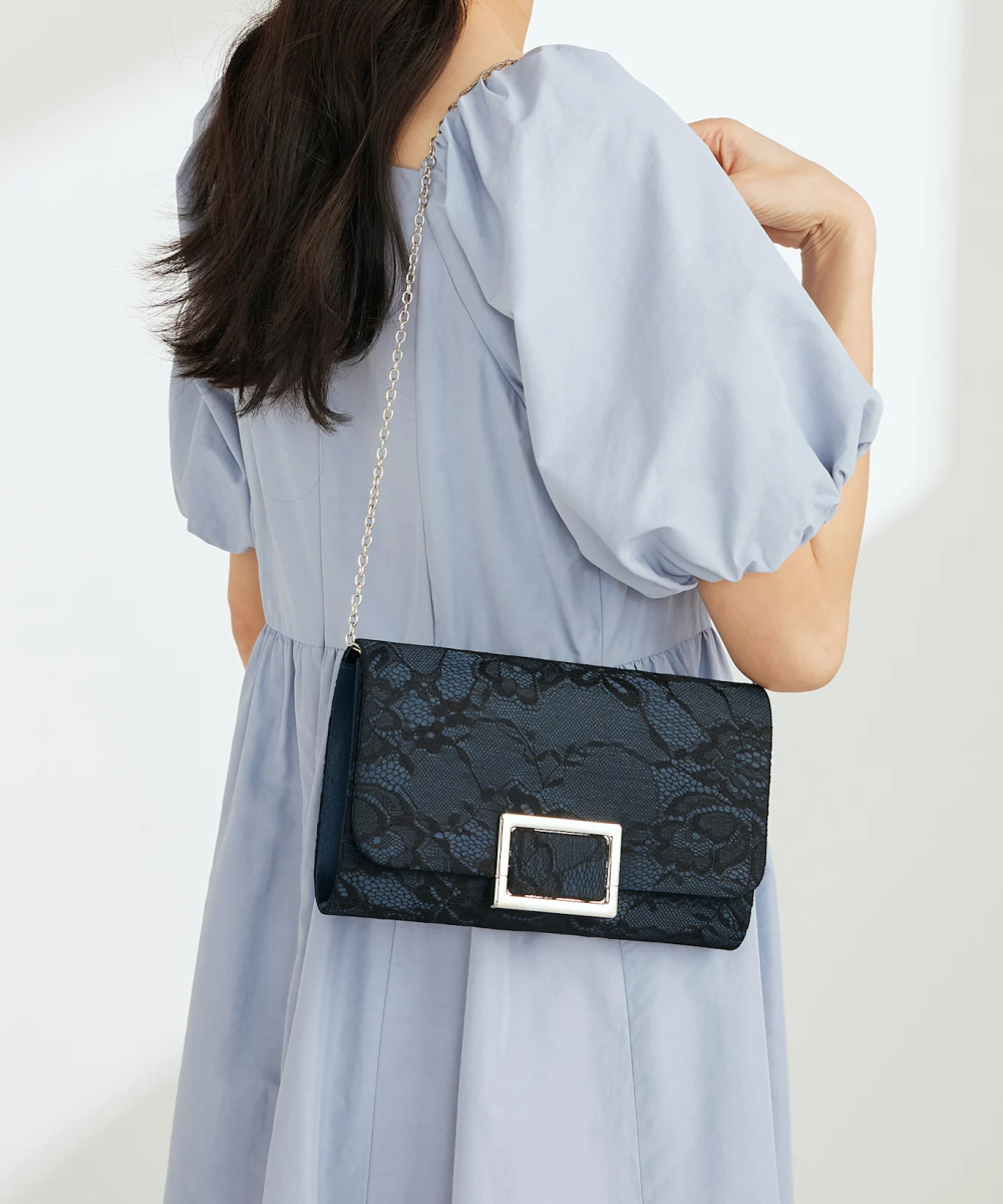 布製バッグとサブバッグの使い分け 出典:エアクロドレス