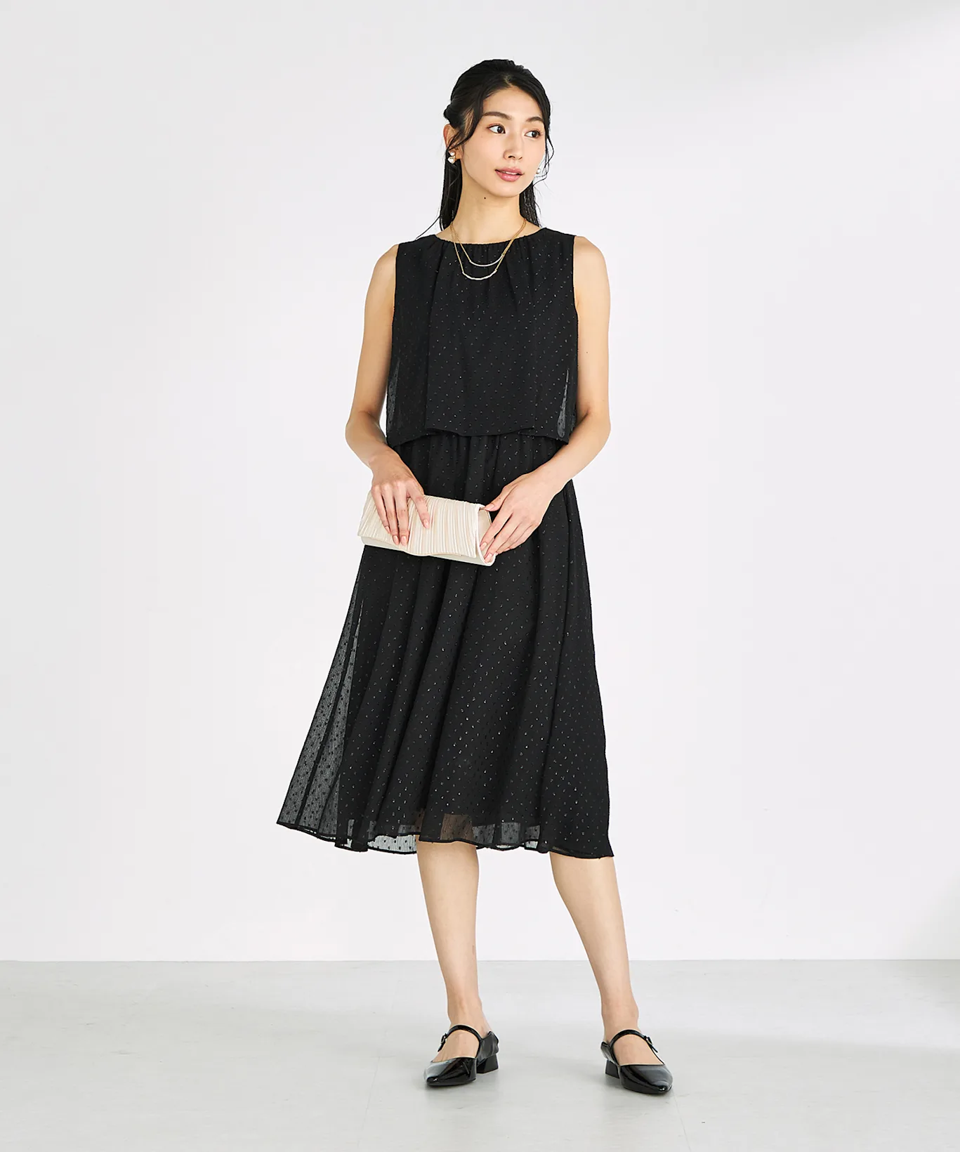 結婚式にゲストとして参列するとき何着るべき？基本マナーとNG例