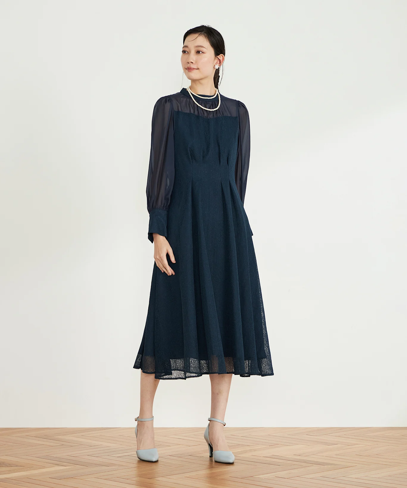 結婚式で似合わないと感じる手持ちドレスを小物で再生させる方法