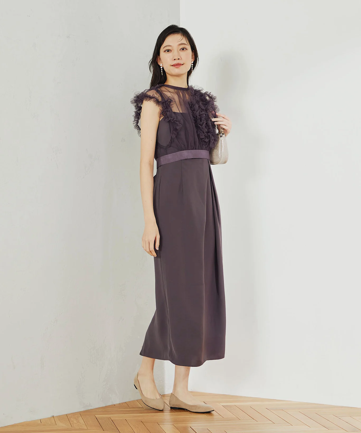 結婚式当日の持ち物と荷物管理 出典：エアクロドレス