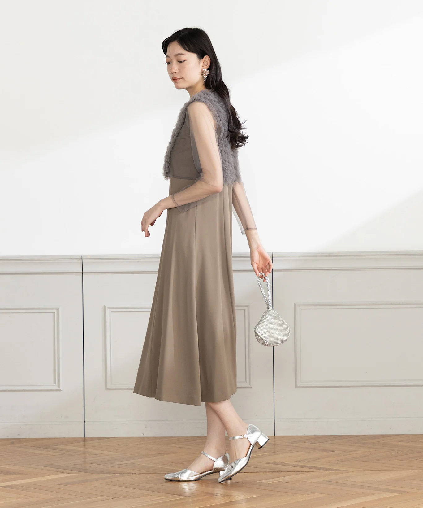 レンタルドレスを利用するデメリット 出典：エアクロドレス