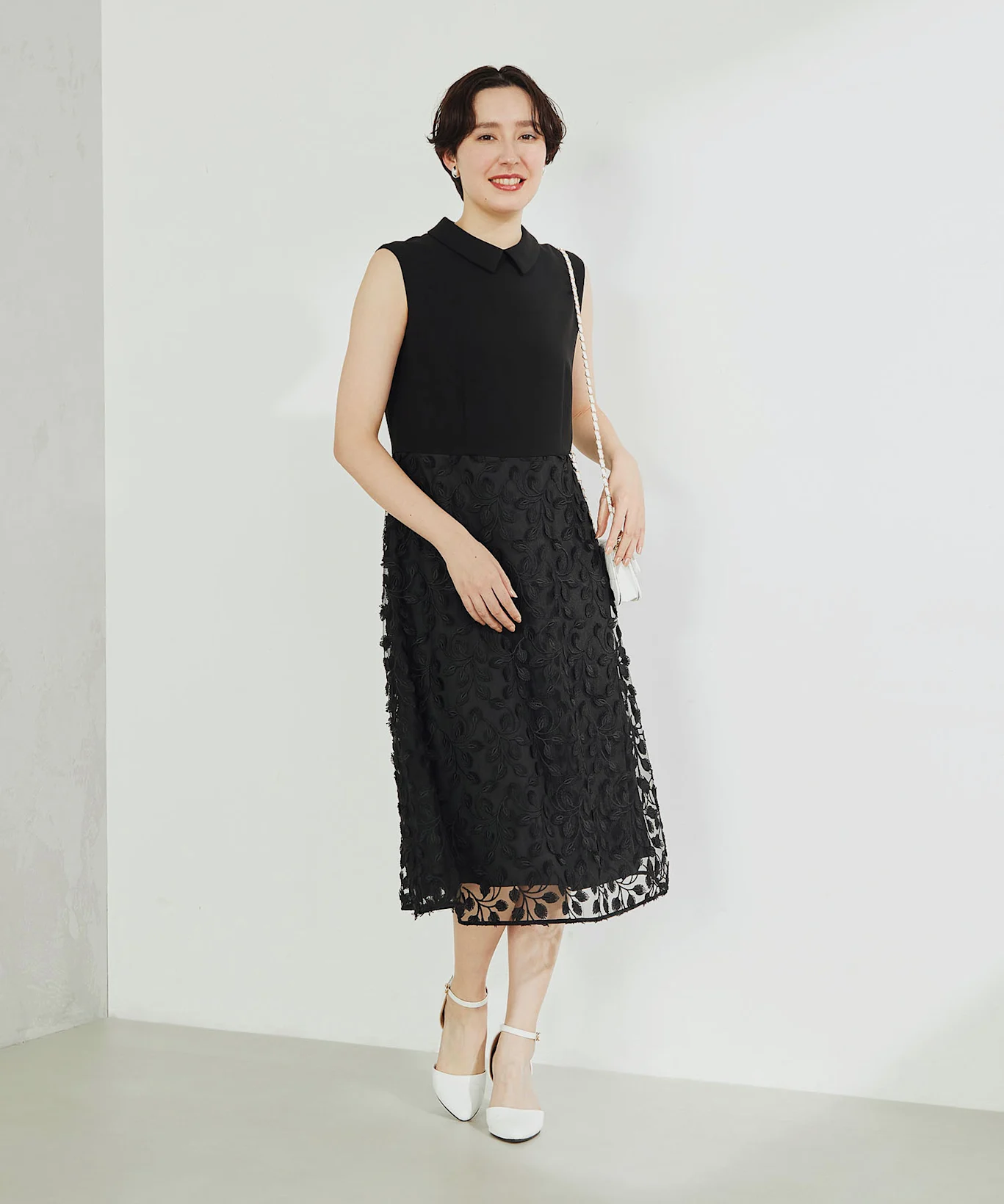 結婚式でのジャケットに合わせる小物のマナー 出典:エアクロドレス