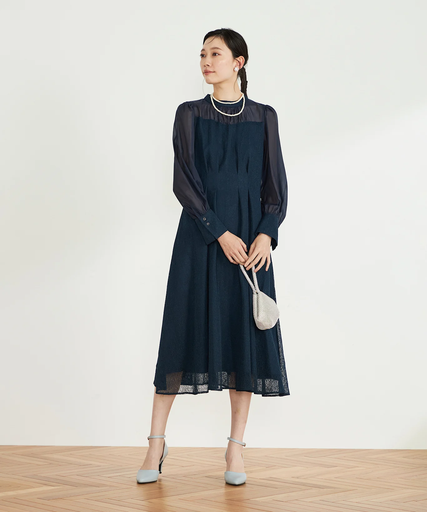 【年代別】婚活パーティーにおすすめの女性の服装コーデ 出典：エアクロドレス