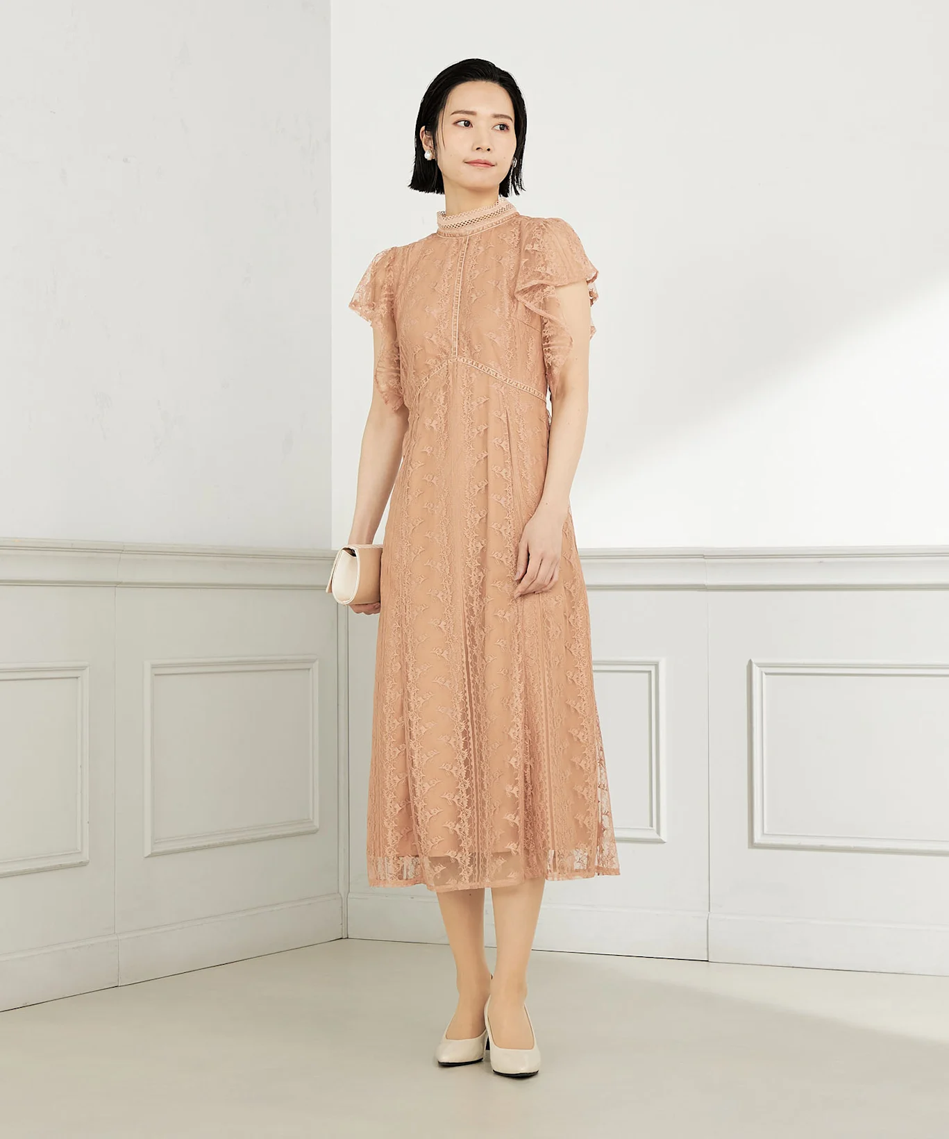 ドレスレンタルを利用するメリット 出典：エアクロドレス