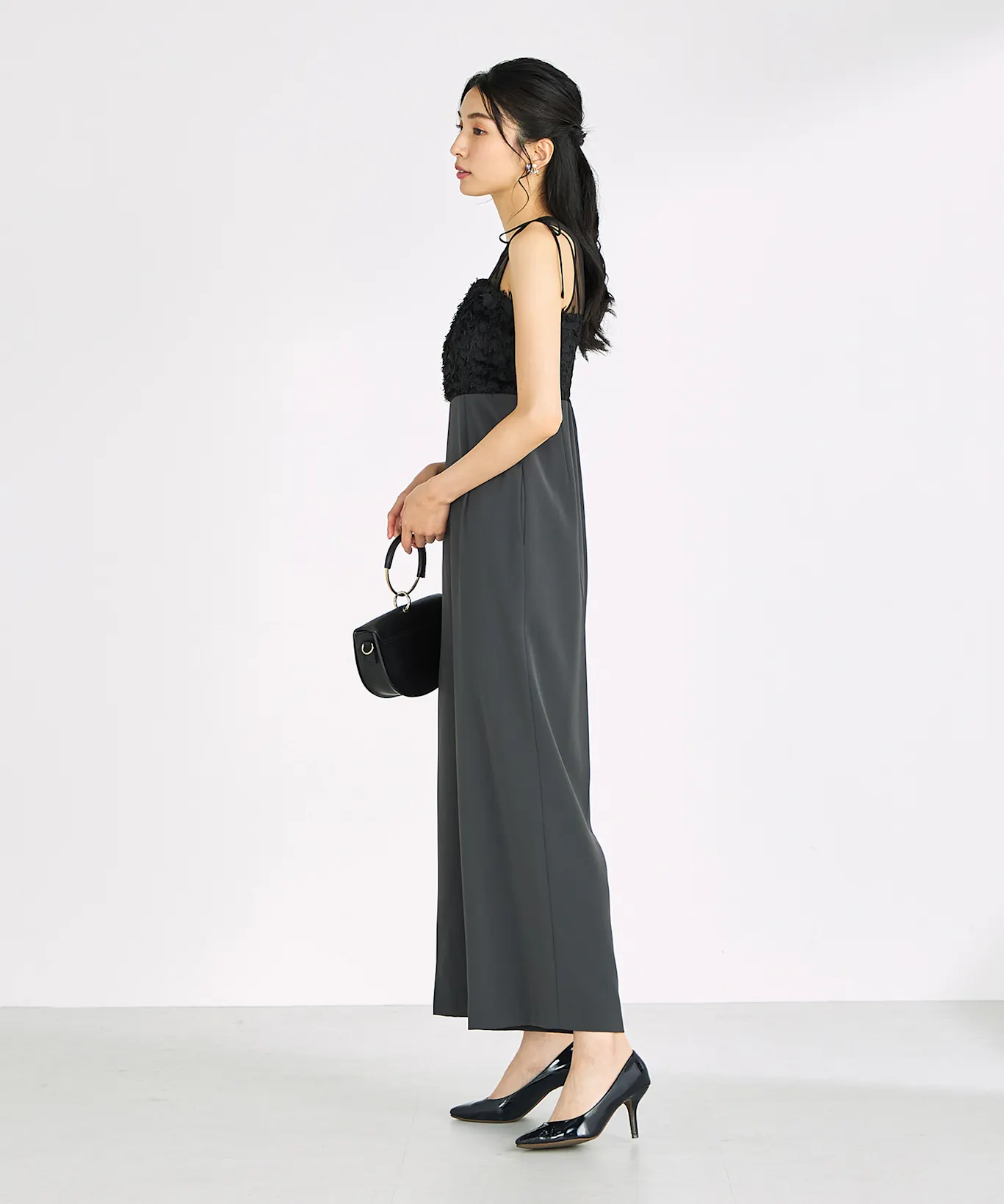 ネットで結婚式ドレスをレンタルする流れ