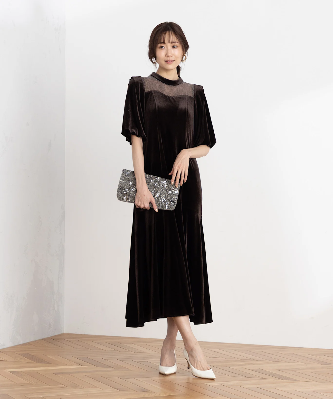 結婚式のお呼ばれにおけるベージュドレスの基本マナー