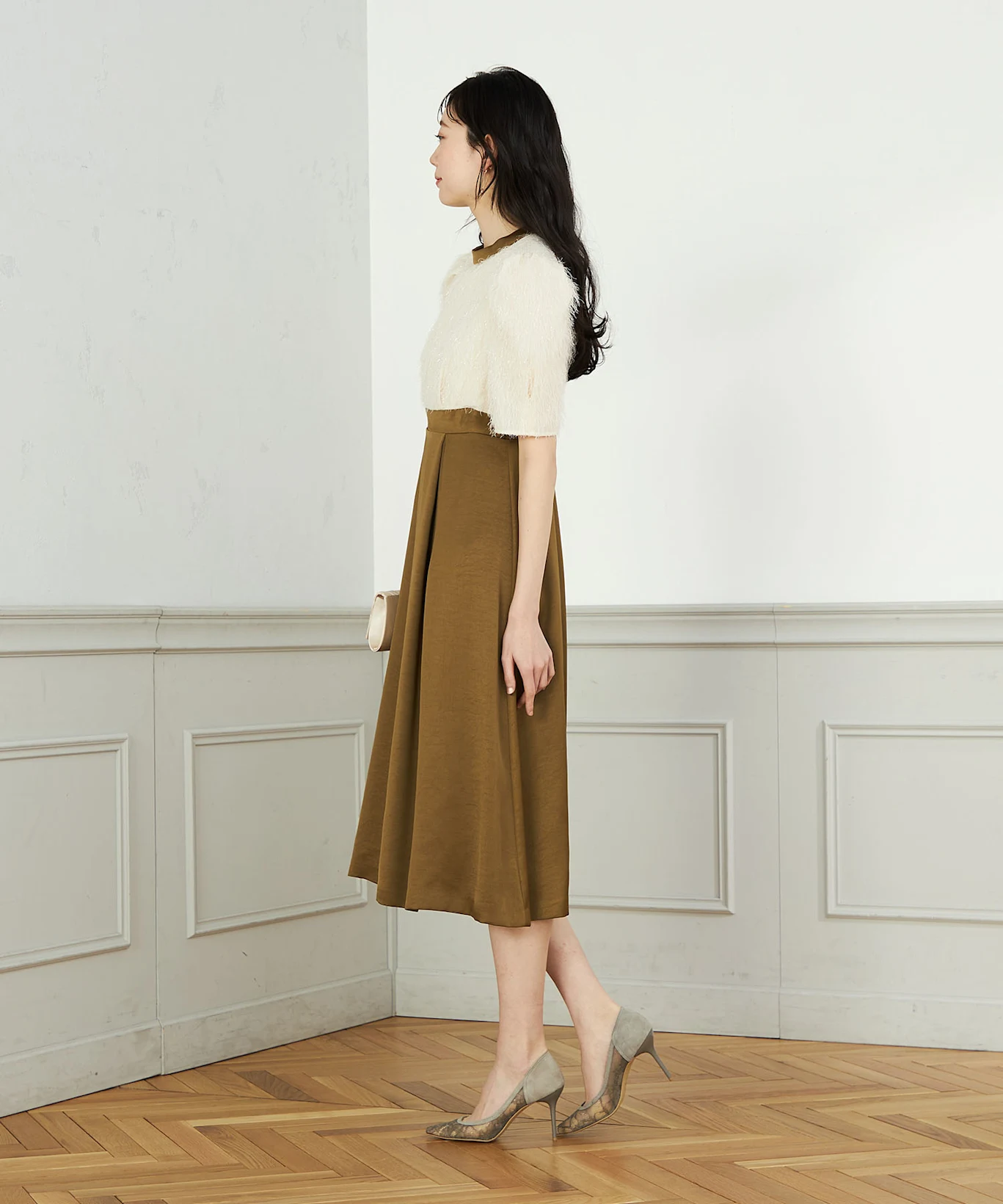 シニアの結婚式服装にレンタルが安心な理由