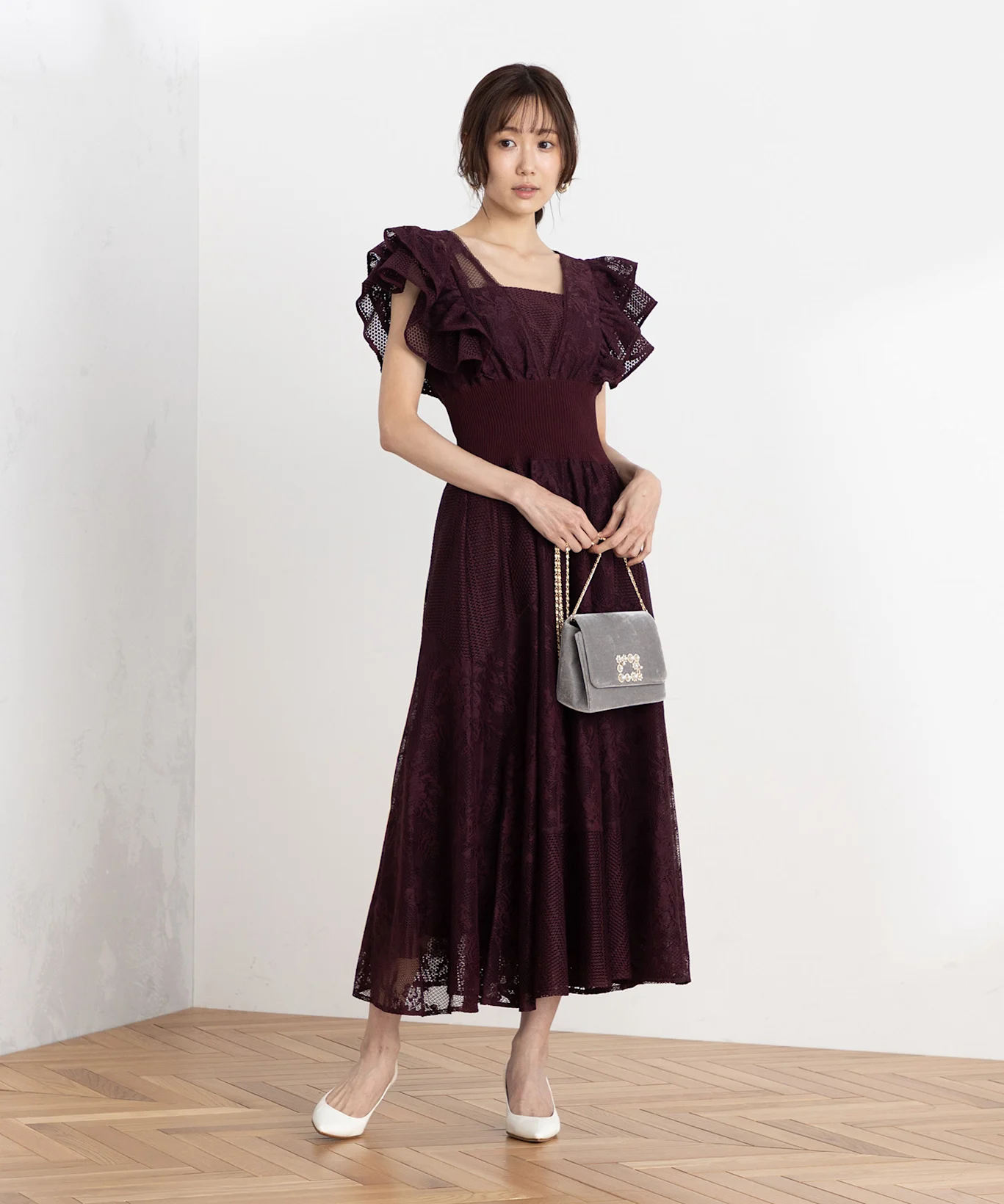 結婚式お呼ばれでオレンジドレスはあり？