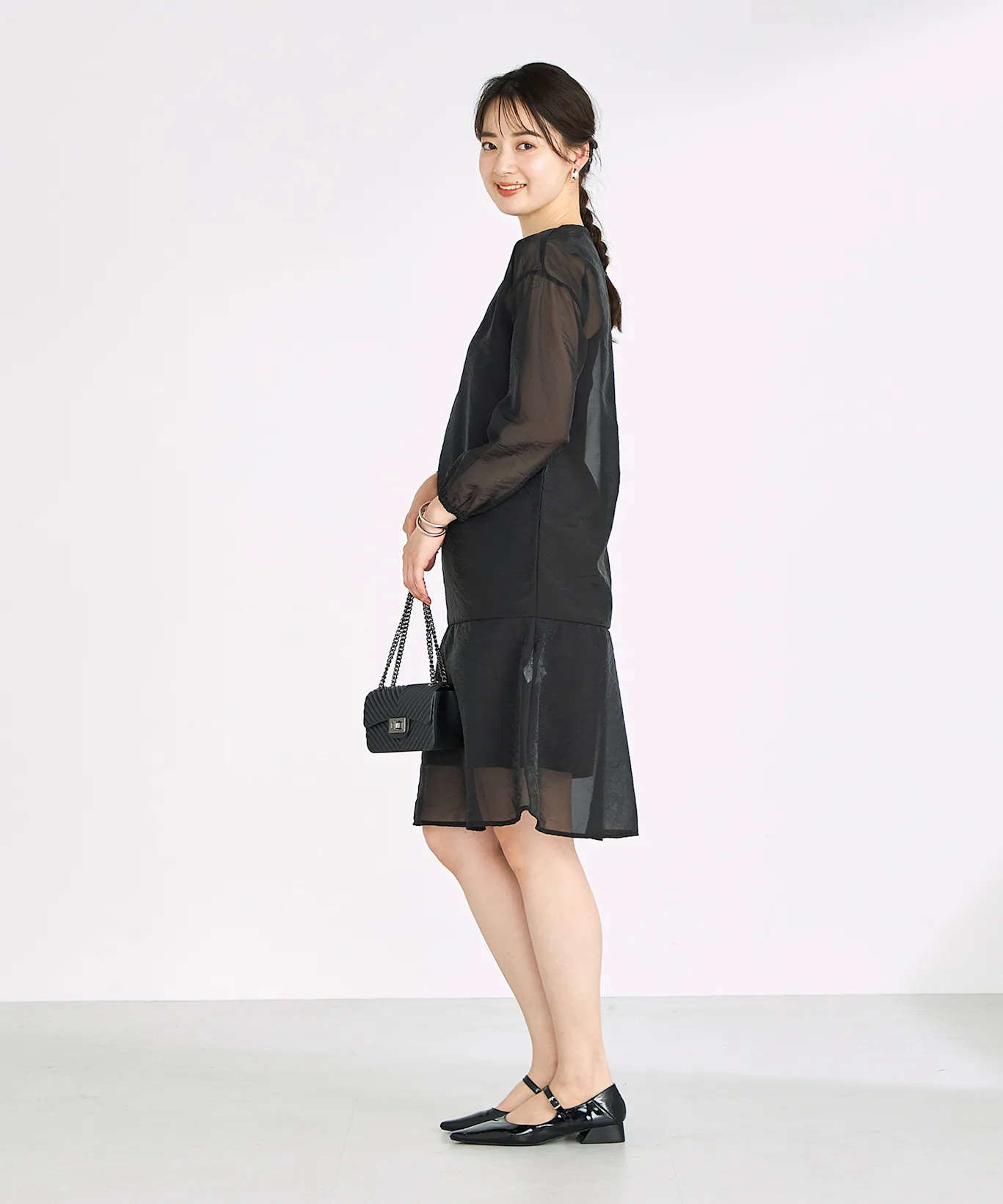 時間帯別のスリットドレスの許容範囲