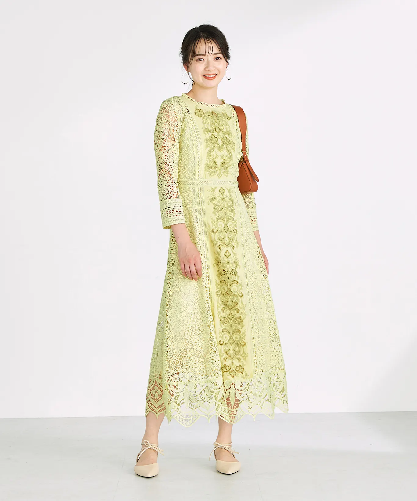 レンタルドレスのクリーニングは本当にいらない？