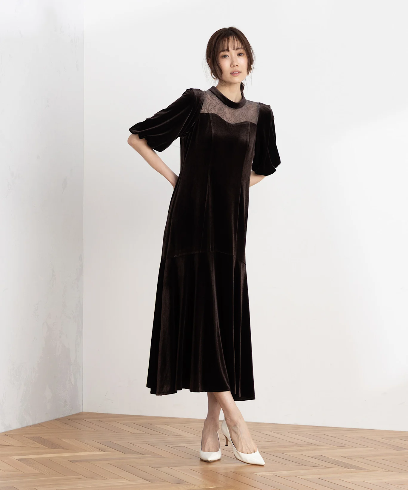 ドレスとジャケットの色の合わせ方