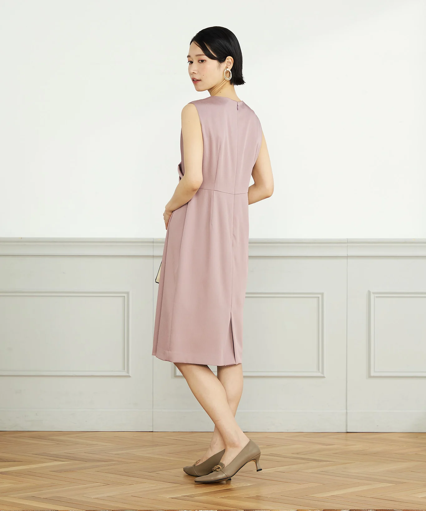 【会場別】20代女性の同窓会にふさわしい服装