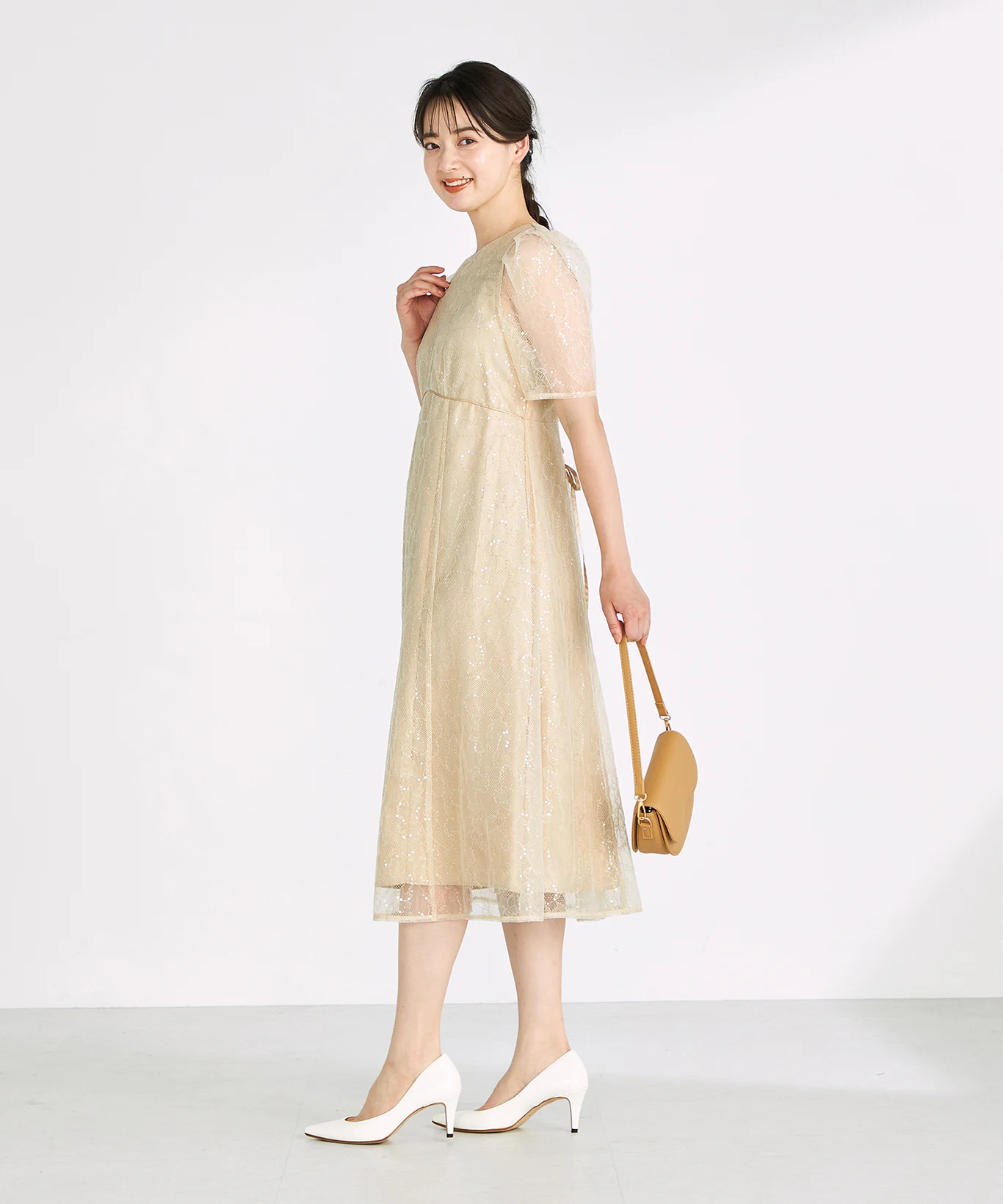 会場の規模に合わせた発表会の服装